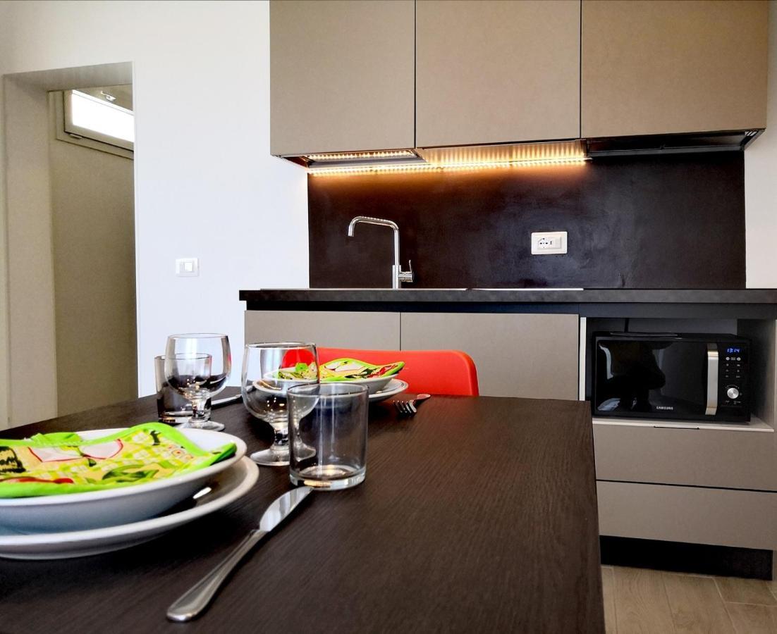 Hotel Iride Suite & Breakfast- Ideale Per Famiglie E Coppie Riccione Exterior foto